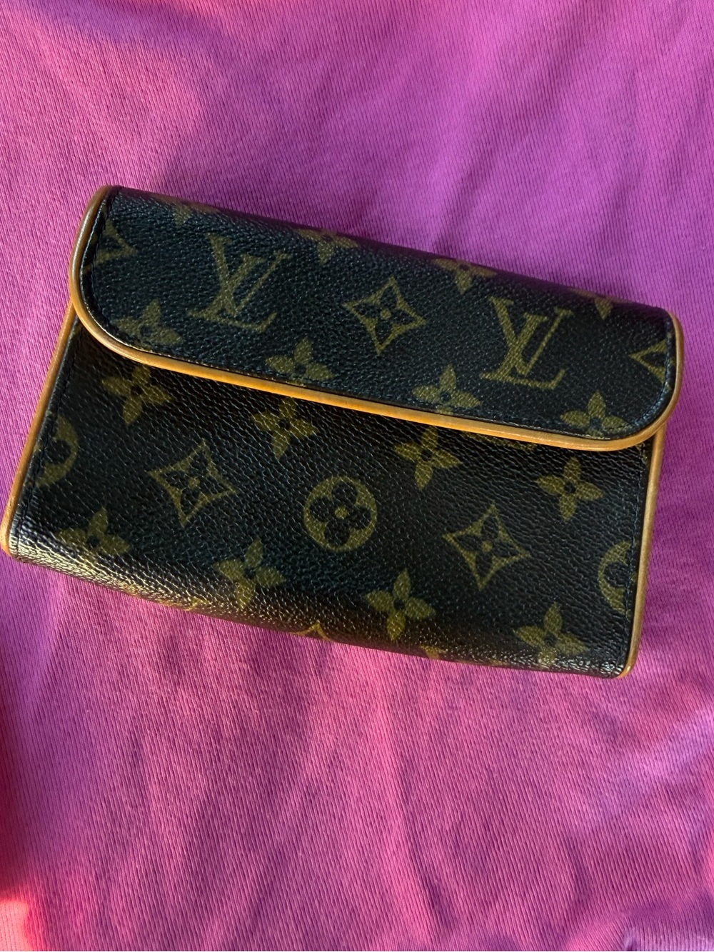 Louis Vuitton Monogram Canvas Brown & Tan Clutch